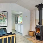6 Person In Hojby-by Traum Højby