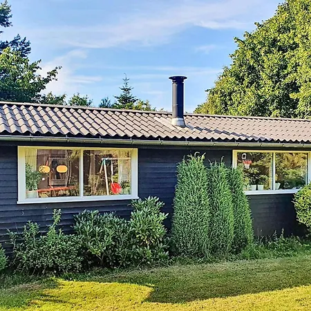 6 Person In Hojby-by Traum Højby
